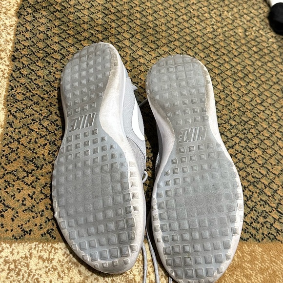 Nike - running shoes - Picture 2 of 4